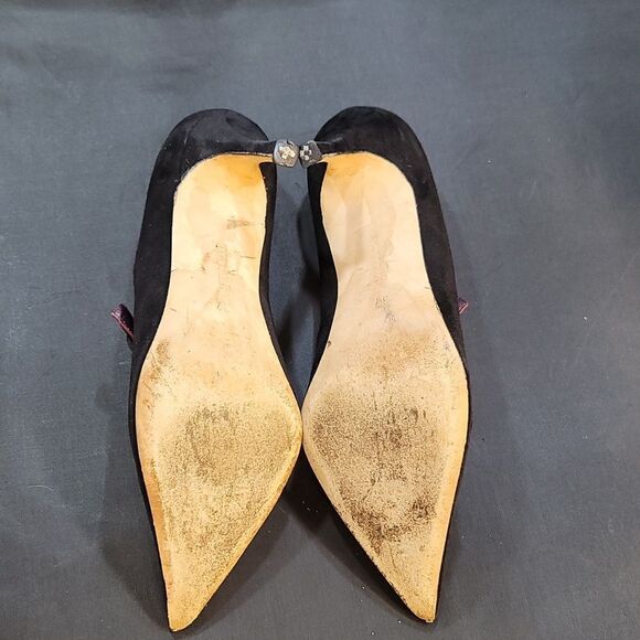 MANOLO BLAHNIK SUEDE POINTED TOE PUMP - Picture 13 of 15